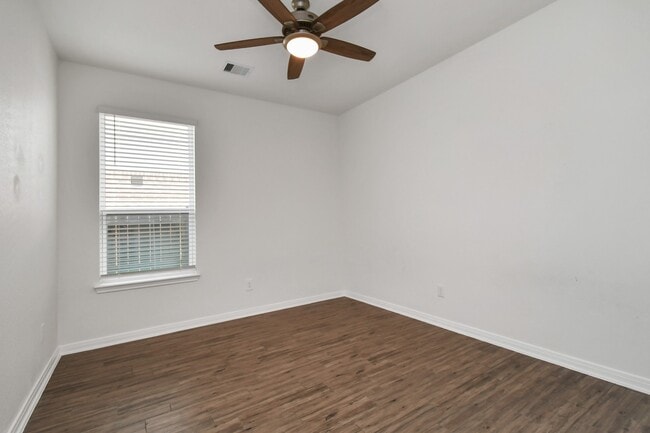 Photo - 10326 Mount Winchell Dr