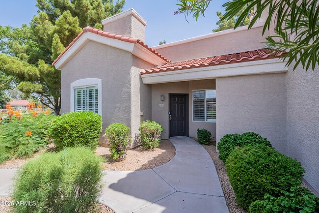Photo - 2929 W Yorkshire Dr Townhome