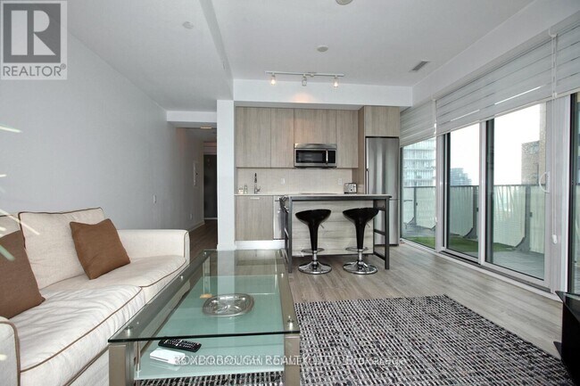 Photo - 42 Charles St E Unité 3107