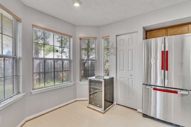 Photo - 13920 Lord Fairfax Pl