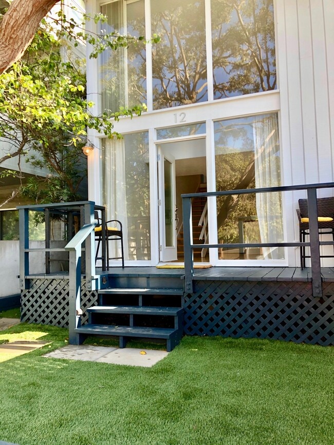 Photo - 12 Westwind St