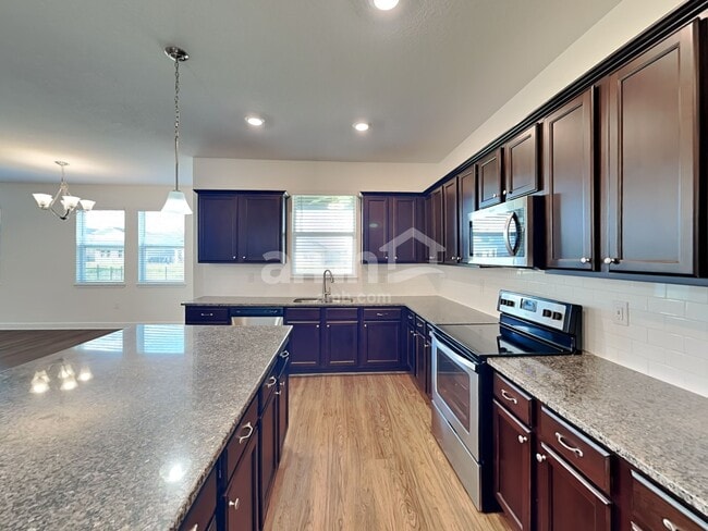Photo - 326 Pine Terrace Dr