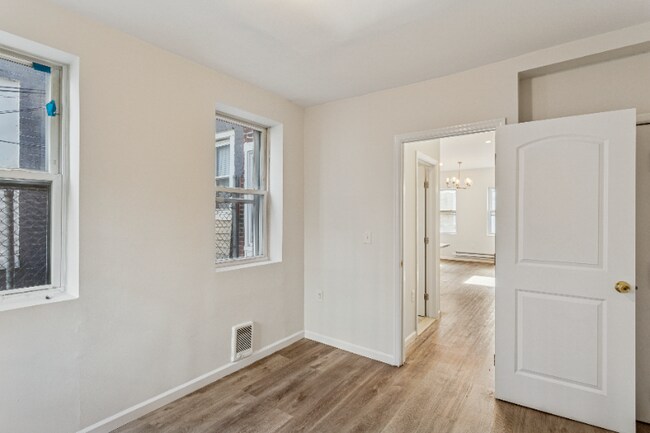 Photo - 2556 N Jessup St Unidad 1