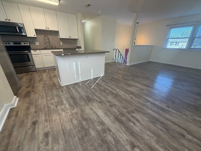 Photo - 3061 Ole Towne Ln