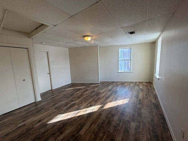 Photo - 100 W Main St