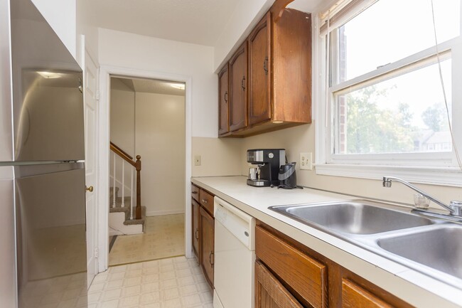 Photo - 1124 Mountain View Dr