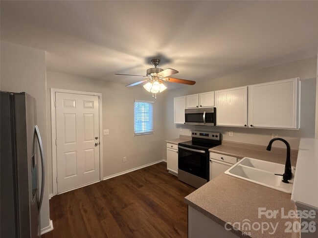 Photo - 15732 Circlegreen Dr