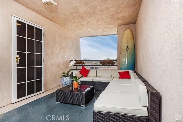 Building Photo - 535 W 4th St Unit 307 Rental