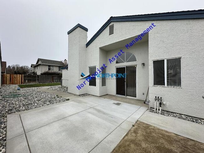 Remodeled 3BD/2BA Gem in Vintage Park - Remodeled 3BD/2BA Gem in Vintage Park House