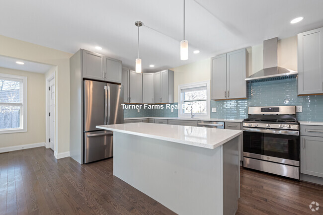 Building Photo - 232 Fulton St Unit 3 Rental