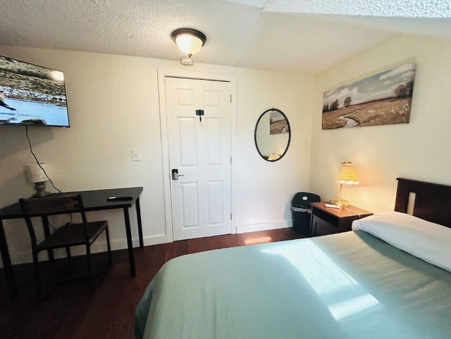 Photo - 62 Doyle Ave Unit 3R