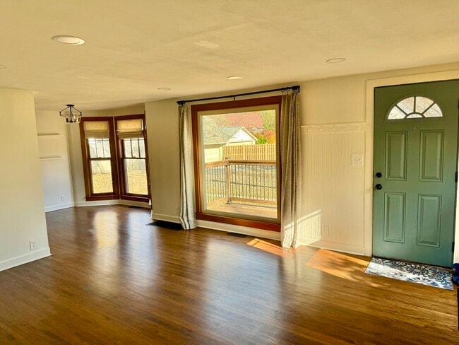 Photo - 4700 Teonia Woods Dr