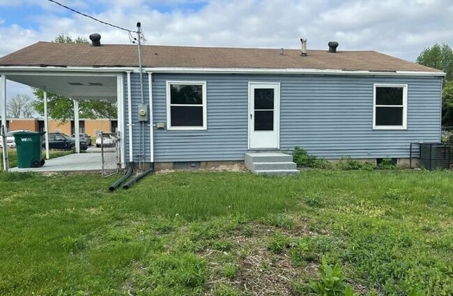 Photo - For Lease