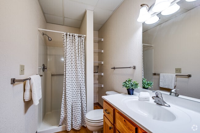 2BR, 2BA - Bathroom 2