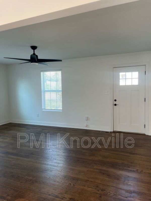 Photo - 530 Watauga Ave