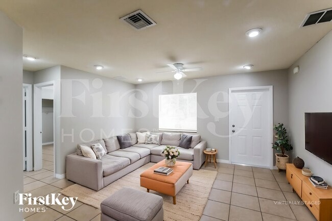 Photo - 21728 Ingraham Ave Rd