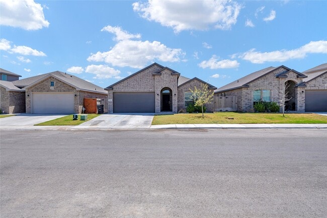 Photo - 3119 Mearns Ct