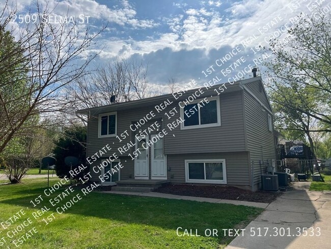 Building Photo - 2509 Selma St Rental