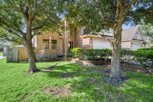 Photo - 3212 Glastonbury Dr