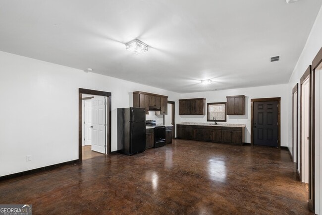 Photo - 620 Stiles Rd