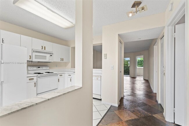 Photo - 9511 Weldon Cir Condo Unit G406