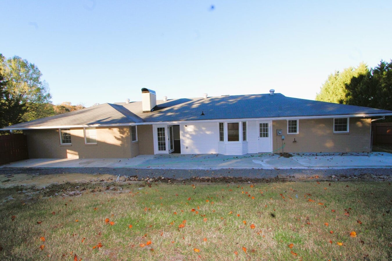 Photo - 711 Whittier Ave