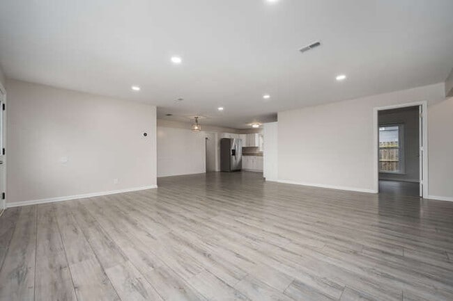 Photo - 9359 Ridgeland Ave