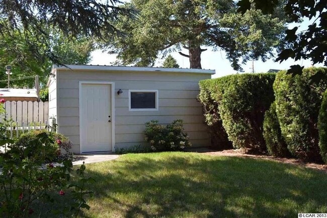 Photo - Large 4 Bedroom Orchards Home with private...