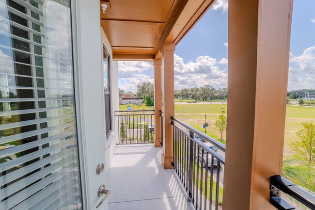Photo - The Flats at Avalon Park Wesley Chapel