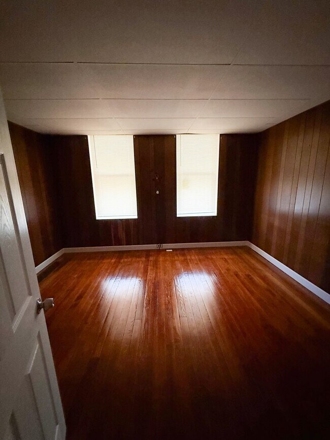 Photo - 2bed 1bath New Remodel!!!