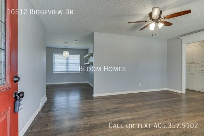 Photo - 10512 Ridgeview Dr