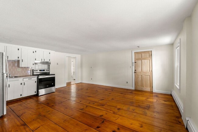 Photo - 97 Groton St Unidad 7