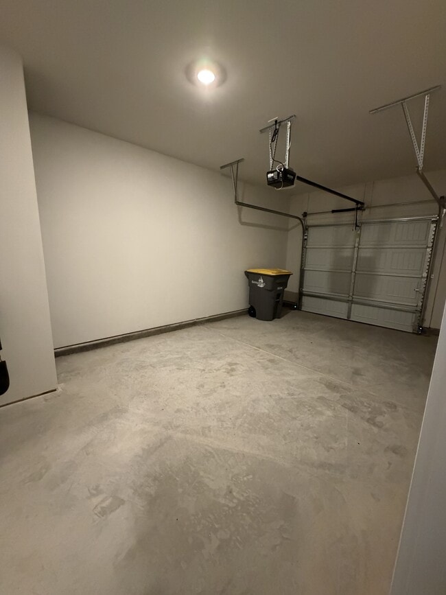 Photo - 1453 Old Rivers Rd