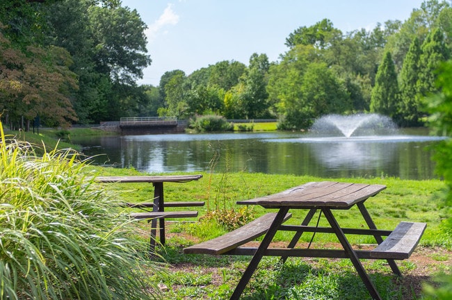 Bell Lake Apartments