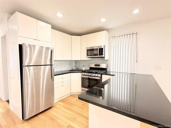 Photo - 70-27 65th St Unit 2