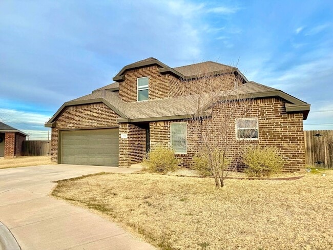 Building Photo - 909 Manchester Ct