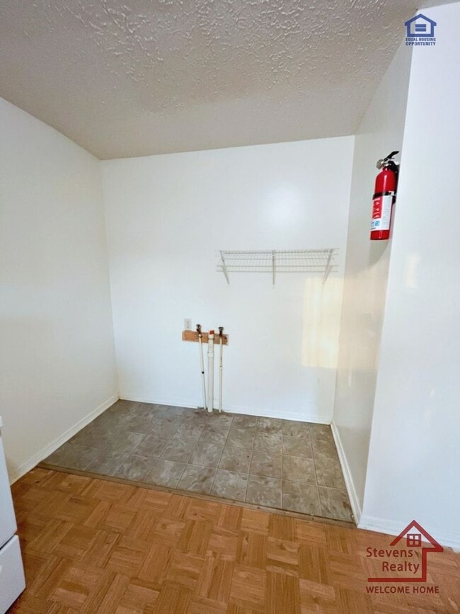 Photo - 65 Bybee Woods Dr Unit 1