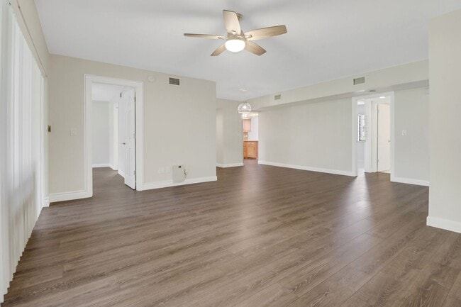 Photo - Lovely  2 bedroom 2 bathroom condo