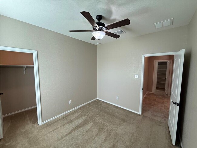 Photo - 334 Reunion Ln