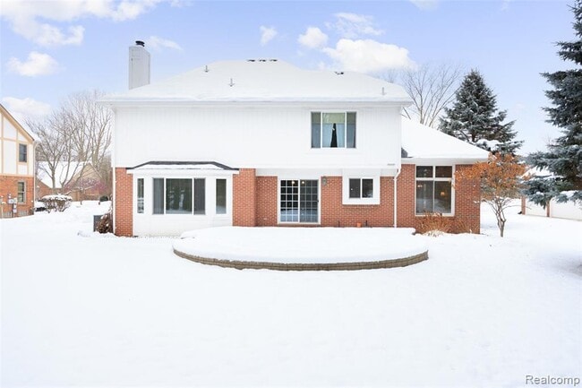 Photo - 5648 Whitfield Dr