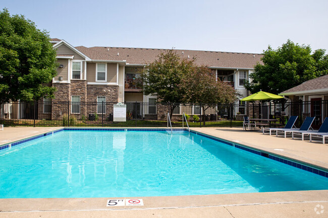 Pool - Providence Pointe Rental