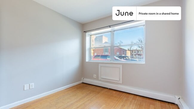 Room in Shared 4 bed/2 bath home in Flatbush