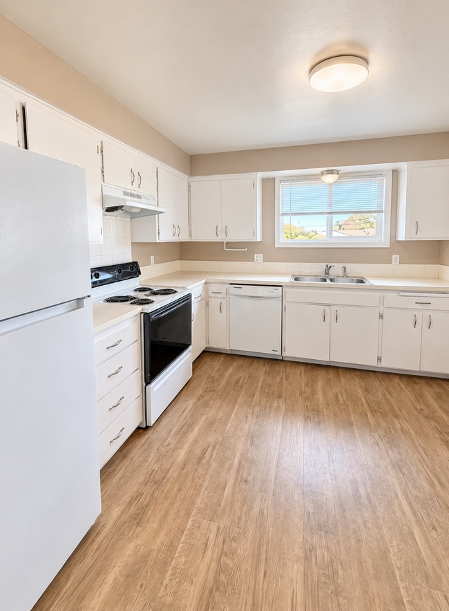 1122 Oakland St Unit 2