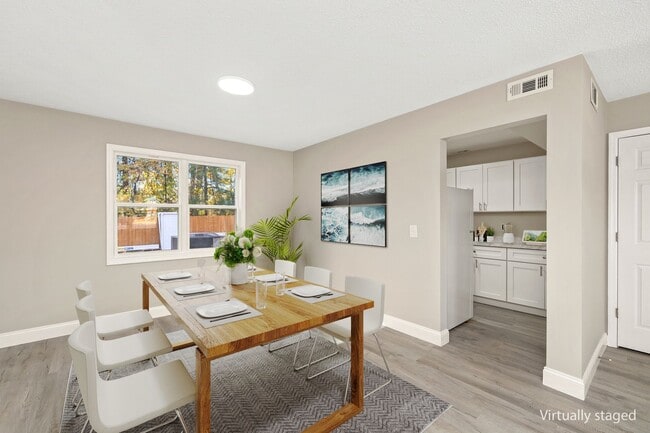 Photo - Bright 3-Bedroom, 1-Bath Apartment in Sumter, SC – Pinedale Apartments Unit 956 Houck St