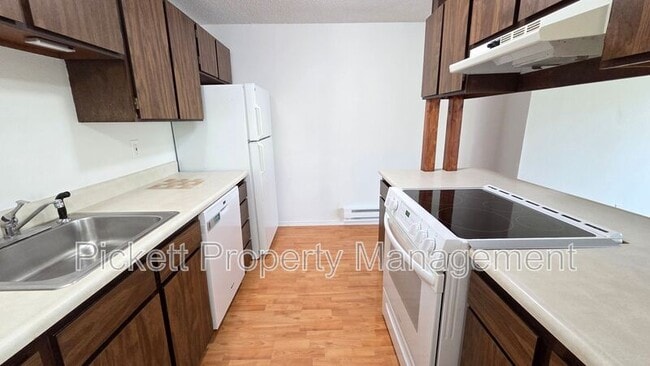 Photo - 613 Wilbert Ave