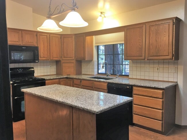 Photo - 1095 Timber Point Cir