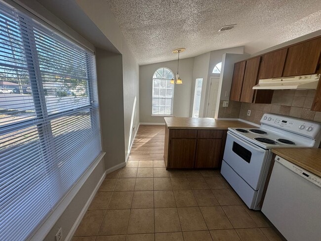 Photo - Beautiful 2/2Home in Winter Springs