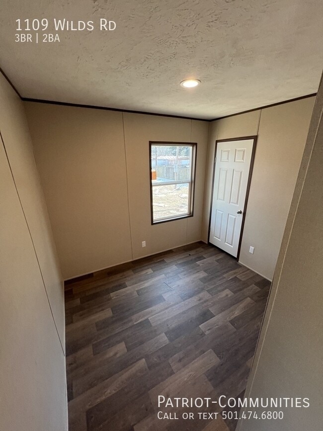 Photo - 1109 Wilds Rd