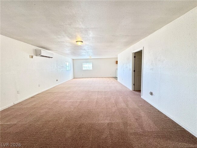 Photo - 1130 N Leslie St
