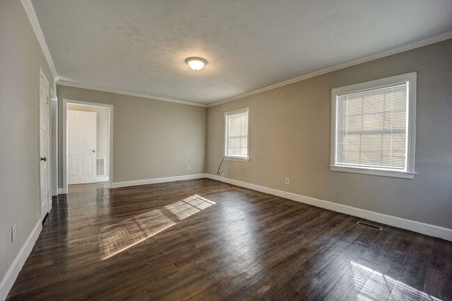 Photo - Freshly Renovated 2 Bedroom Home